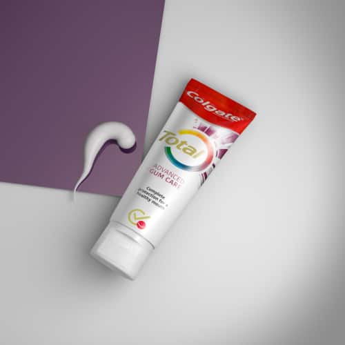 Tube de dentifrice Colgate Total Advanced Soin Gencives