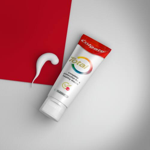 Tube de dentifrice Colgate Total Original