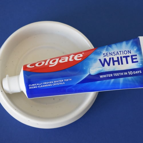 Colgate<sup>®</sup> Sensation White
