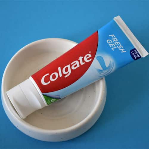 Colgate<sup>®</sup> Fresh Gel<sup>™</sup>